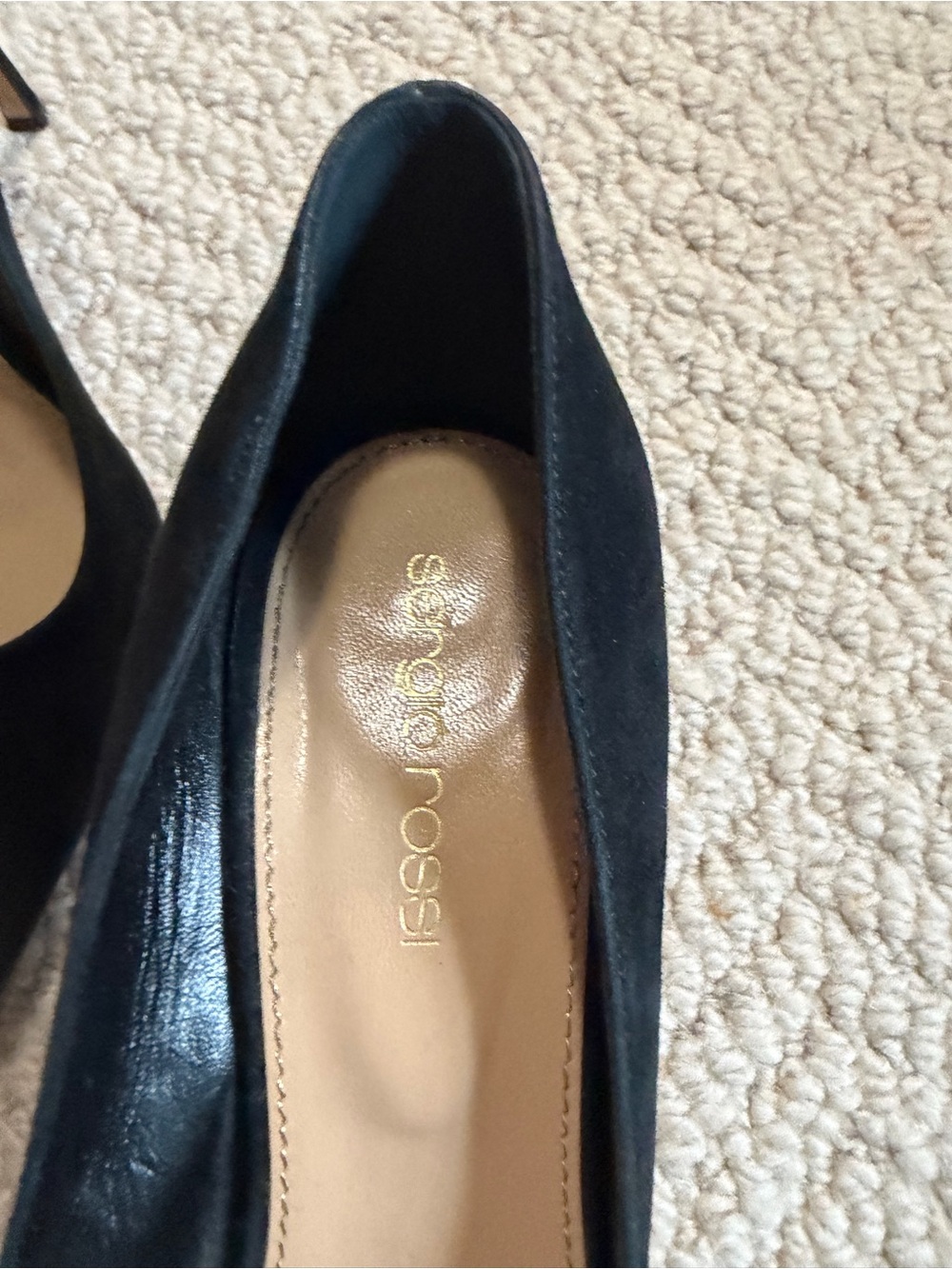 Sergio Rossi Black Suede Pointed-Toe Pumps - Picture 2 of 6